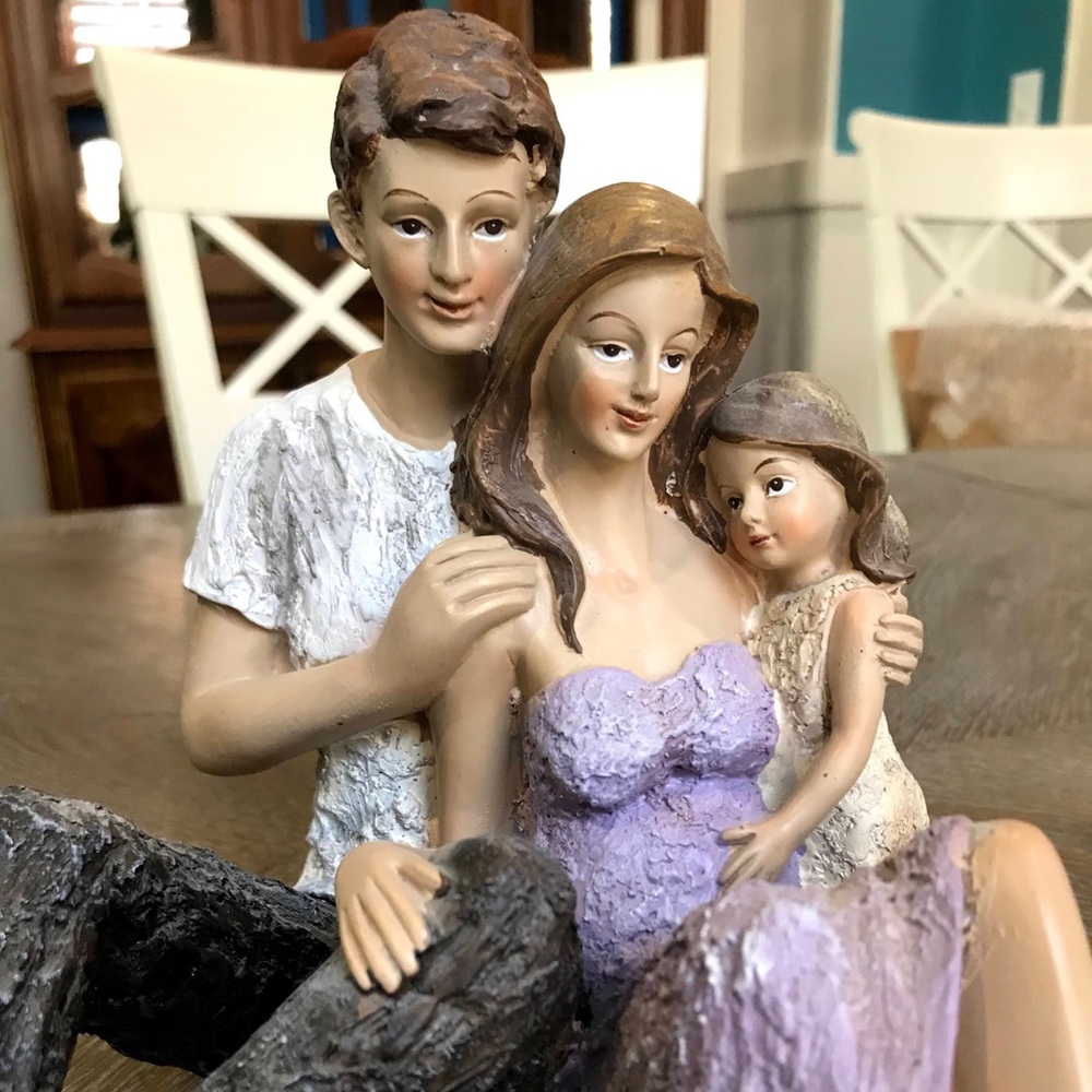 Foundations Enesco Family New Baby Statue